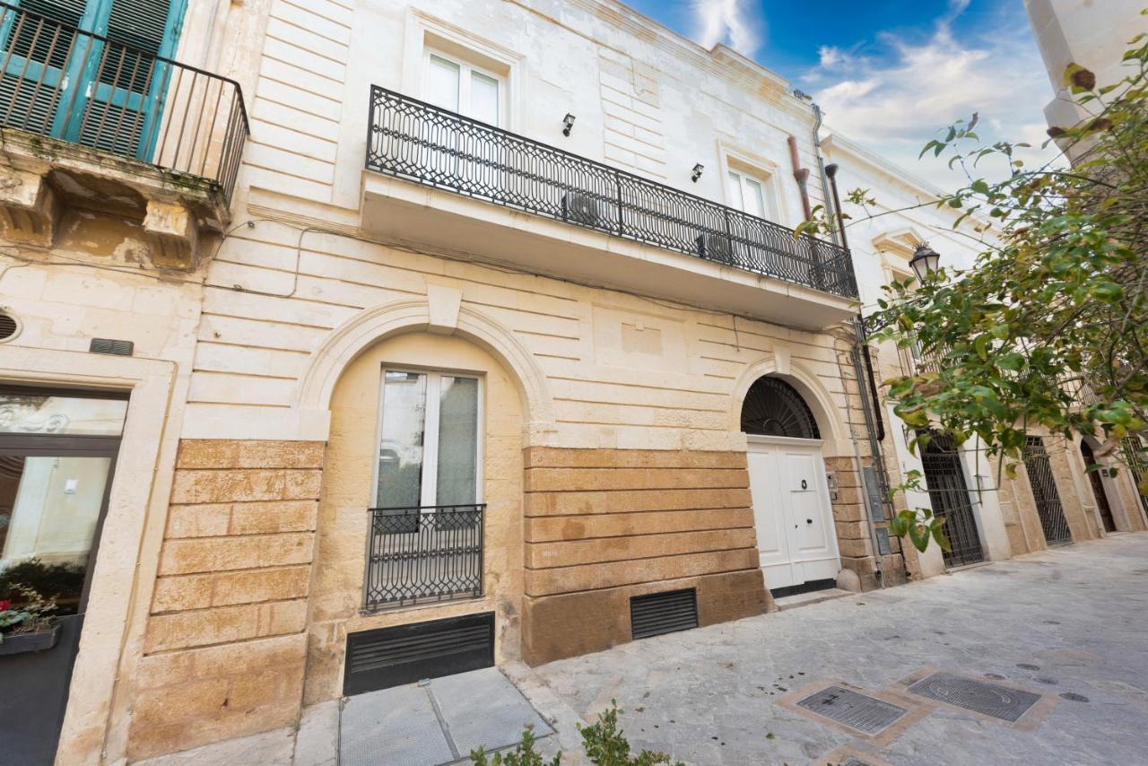 Lecce Santa Chiara Terrace Piano Rialzato Exterior foto
